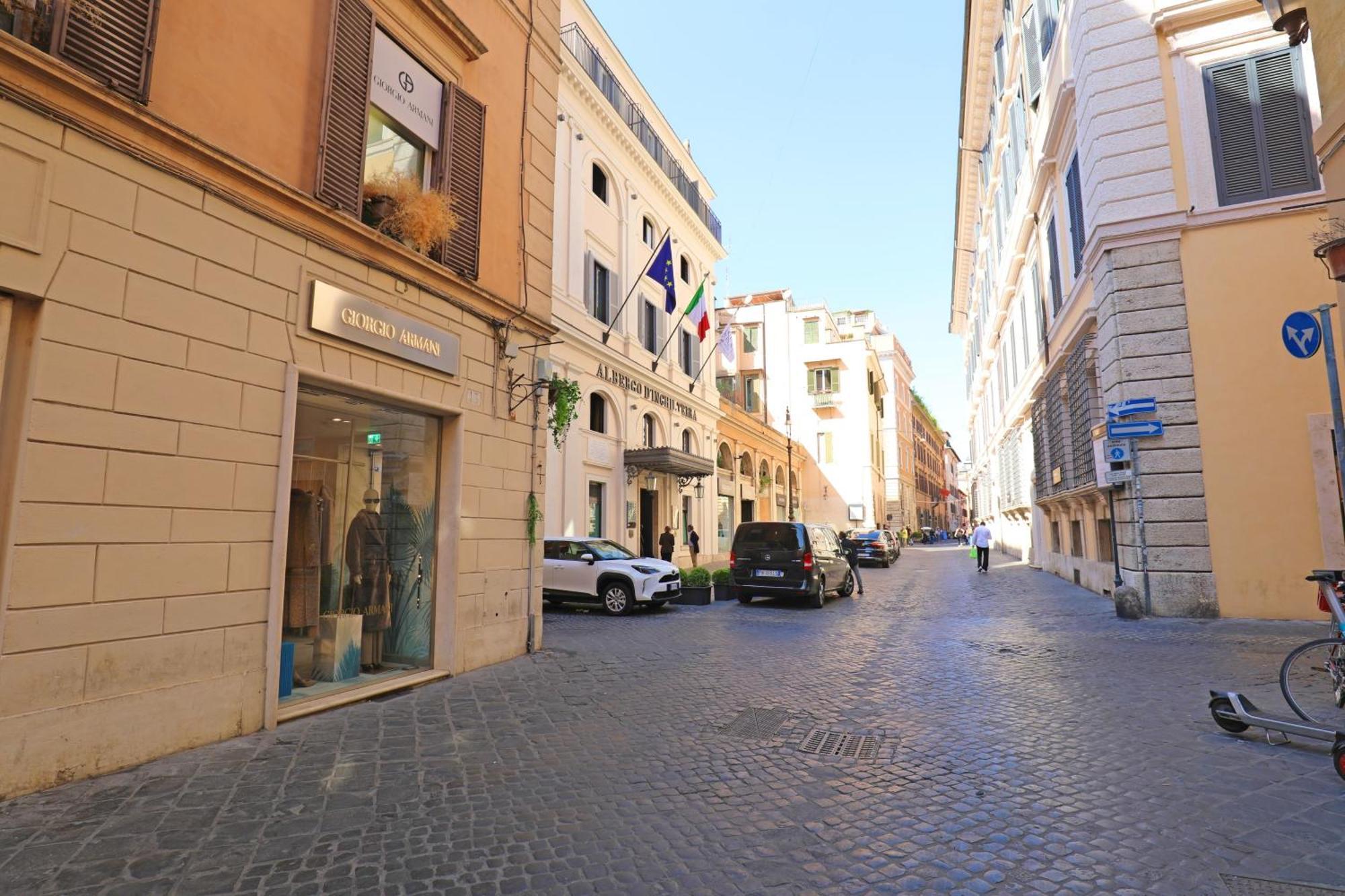 Romerooms Condotti Pensión Roma